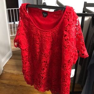 Beautiful s/s RED LACE OVERLAY TOP NWT SIZE 2X